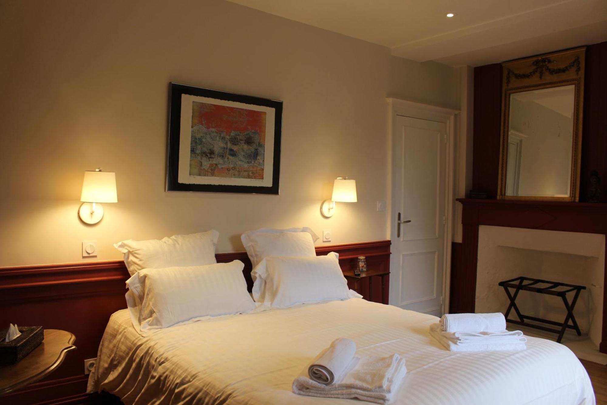Manoir Du Moustoir - Hotel Les Empreintes Saint-Évarzec Eksteriør bilde